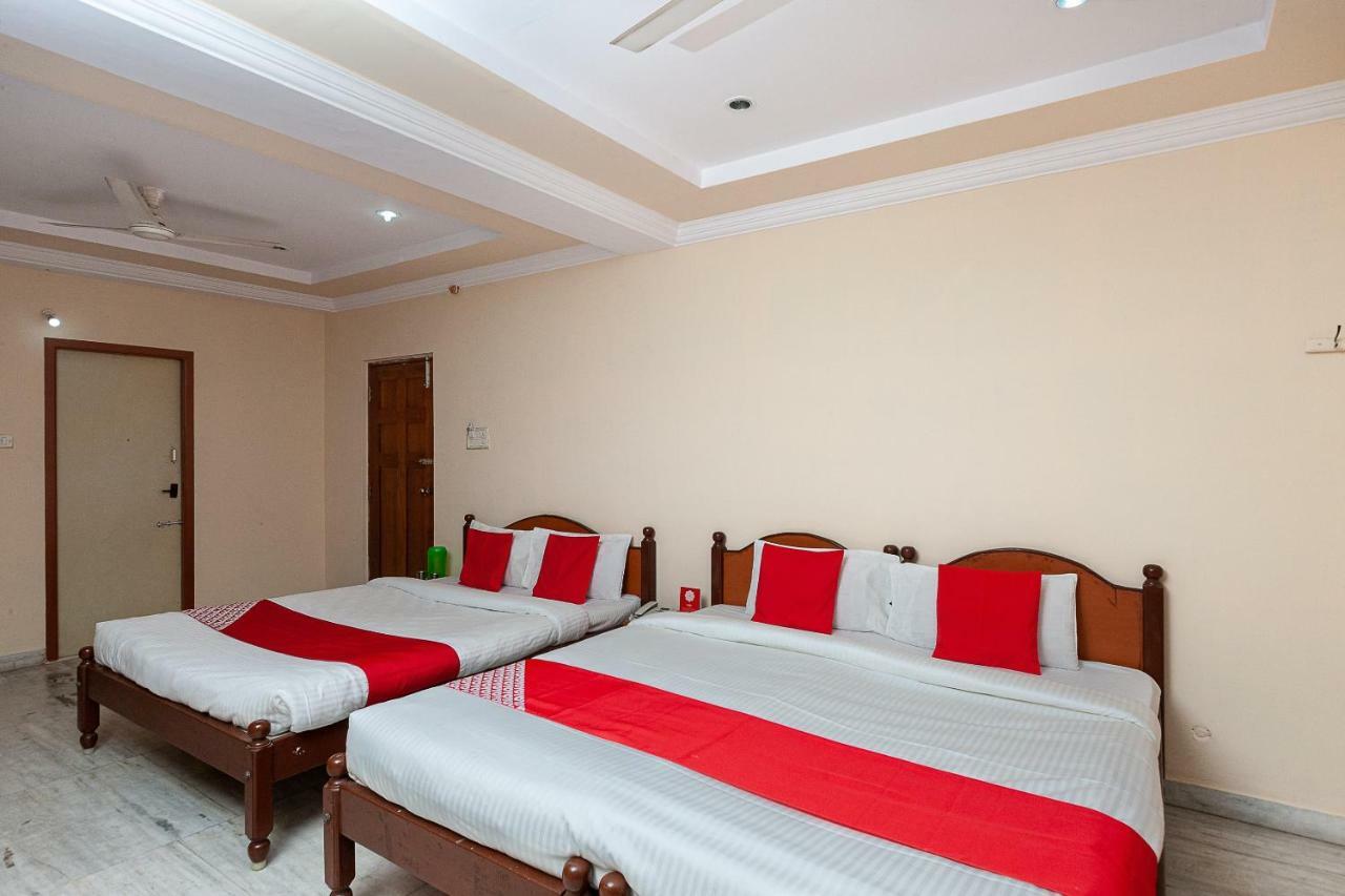Hôtel Oyo 38559 Ramana Residency à Tiruvannāmalai Extérieur photo